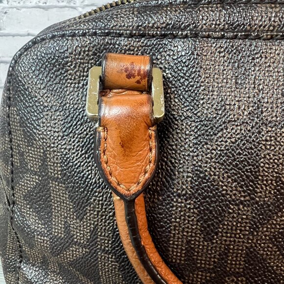 Michael Kors Jet Set Travel XS Duffle Bag Chocolate Brown MK - Picture 3 of 9